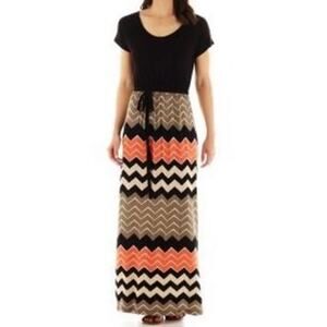 a.n.a. Black Chevron Multi-Color Belted Maxi Dress